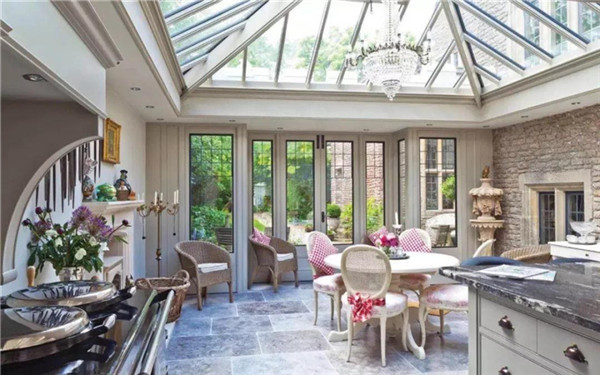 陽光房選擇什么樣的風格才好，定制需要注意哪些問題？